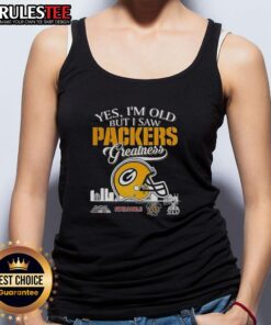 Vintage Green Bay Packers tank top featuring Super Bowl helmet and skyline design, perfect for proud fans celebrating greatness.