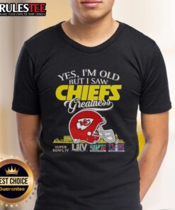 Awesome Kansas City Chiefs Super Bowl helmet skyline T-shirt design for fans celebrating team greatness and nostalgia.