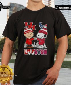 Cute Snoopy and Charlie Brown in Houston sports Cougars X Texans skyline t-shirt design, perfect for fans.