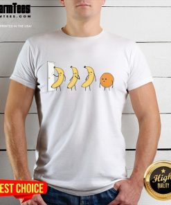 Funny Banana Orange Knock Knock T-Shirt featuring a playful design perfect for humor lovers and quirky fashion enthusiasts.