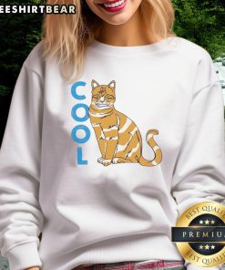Alt Text: Funny cool striped cat graphic sweatshirt for animal lovers, featuring a playful cat design on a cozy fabric.