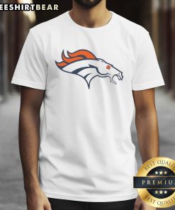 Funny Denver Broncos logo T-shirt featuring a playful design, perfect for fans wanting a humorous twist on team apparel.