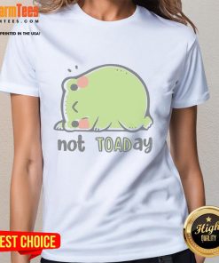 Funny frog graphic on a cute ladies tee shirt, perfect for casual wear. Ideal for frog lovers and fun fashion enthusiasts.