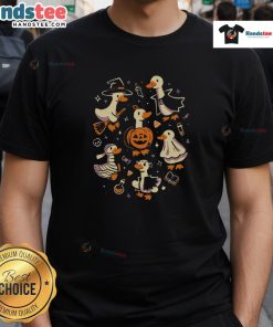 Funny Goosebumps Halloween Goose T-Shirt featuring a quirky design perfect for spooky season celebrations.