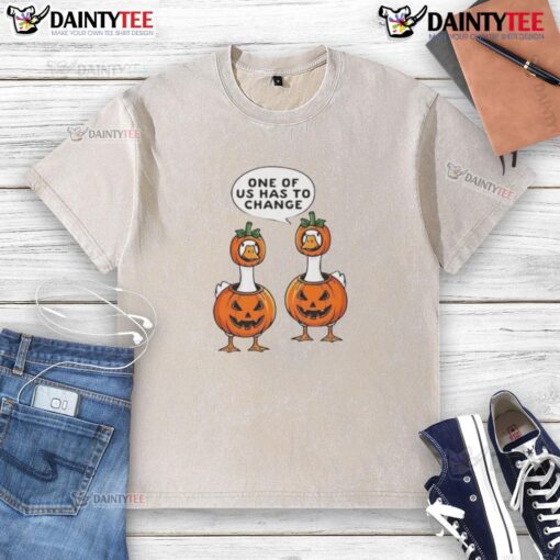 Funny Halloween pumpkin costume t-shirt featuring geese, perfect for a lighthearted celebration.