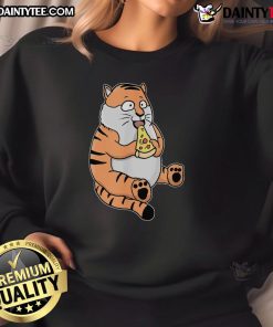 Cute cartoon tiger eating pizza on a funny sweatshirt, perfect for animal lovers and pizza enthusiasts.