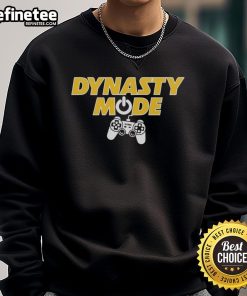 Good Dynasty Mode Sweatshirt in stylish design, perfect for casual wear and showcasing your love for the Good Dynasty brand.