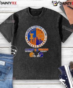 Alt Text: Good Illinois Fighting Illini on Saturdays, Chicago Bears on Sundays skyline washed t-shirt design for sports fans.
