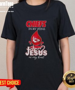 Good Kansas City Chiefs in my veins, Jesus in my heart tee for football lovers, featuring water drops design.