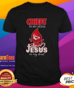 Good Kansas City Chiefs In My Veins Jesus In My Heart T-Shirt for football lovers, featuring a stylish design and vibrant colors.