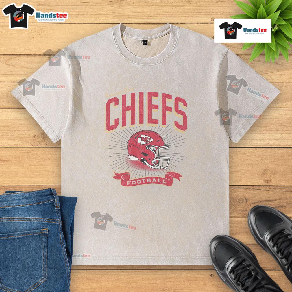 Good Kansas City Chiefs Prime Play Washed T Shirt Alt Text: Good Kansas City Chiefs Prime Play washed t-shirt featuring team logo and vibrant colors, perfect for fans.