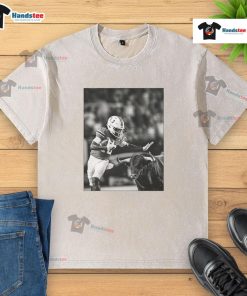 Good Miami Hurricanes vs South Florida Bulls photo washed t-shirt showcasing team spirit and vintage style.