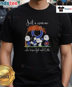 Good Peanuts t-shirt featuring a woman who loves fall and Indianapolis Colts football, perfect for fans and autumn enthusiasts.