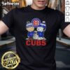 Good Snoopy and Charlie Brown Chicago Cubs baseball skyline t-shirt featuring iconic characters and cityscape design.