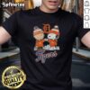 Good Snoopy and Charlie Brown Detroit Tigers baseball skyline t-shirt featuring iconic characters and city skyline design.