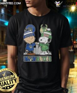 Good Snoopy and Charlie Brown Milwaukee Sports Brewers X Bucks skyline t-shirt featuring iconic cartoon characters.