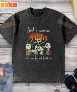 Good Snoopy and friend in Colorado Buffaloes football washed t-shirt, perfect for fall and football lovers.