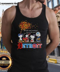 Good Snoopy and Friends Detroit Autumn tank top featuring festive designs for the most wonderful time of the year.