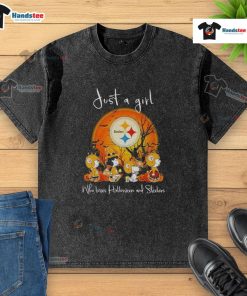 Good Snoopy and Friends Pittsburgh Steelers T-shirt, perfect for a girl who loves Halloween and Steelers spirit.