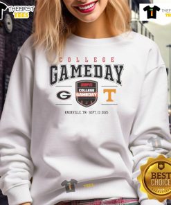 Good Tennessee Volunteers vs Georgia Bulldogs Football 2025 Gameday sweatshirt featuring team colors and logo.