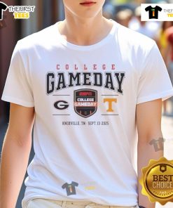 Good Tennessee Volunteers Vs Georgia Bulldogs Football 2025 Gameday T-Shirt featuring team logos and vibrant colors.