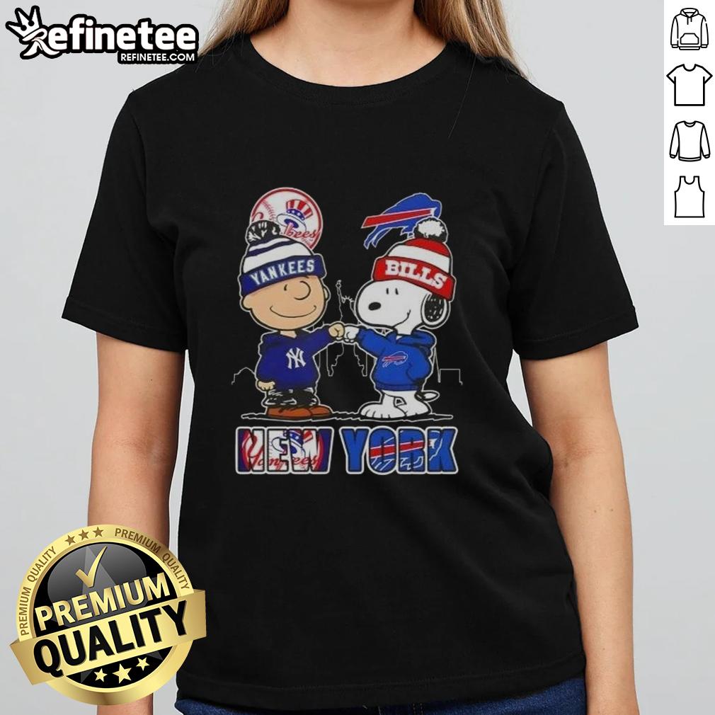 Happy Charlie Brown New York Yankees X Snoopy Buffalo Bills Skyline Ladies Tee Happy Charlie Brown New York Yankees x Snoopy Buffalo Bills skyline ladies tee featuring iconic sports characters.
