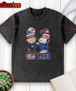 Happy Charlie Brown New York Yankees x Snoopy Buffalo Bills skyline washed t-shirt featuring iconic characters and cityscape.