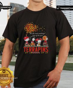 Happy Snoopy and Friends wearing autumn T-shirt for Terrapins sports team, celebrating It's the Most Wonderful Time of the Year.