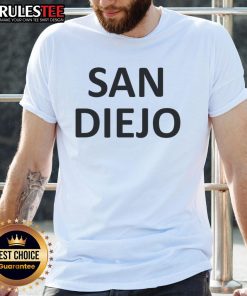 Hot Katelyn Tarver San Diego T-shirt featuring a stylish design and vibrant colors, perfect for fans and casual wear.