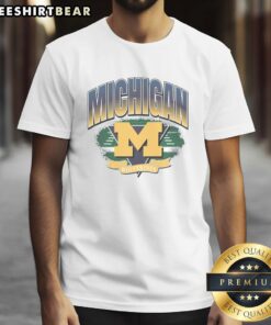 Hot Michigan Wolverines Arena Fade T-Shirt featuring a stylish design perfect for fans supporting their team.