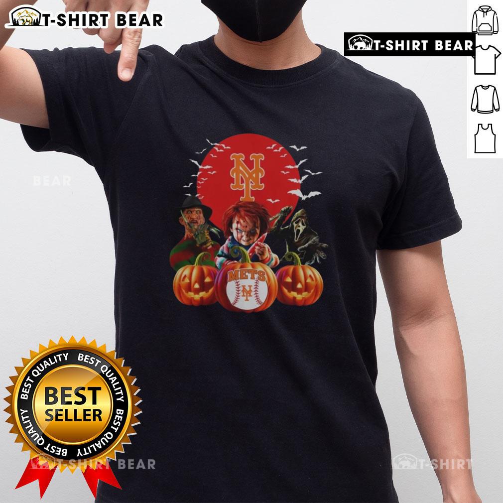 Hot New York Mets Mlb Horror Movie Halloween T Shirt Hot New York Mets MLB horror movie Halloween T-shirt featuring spooky graphics for baseball fans celebrating Halloween.