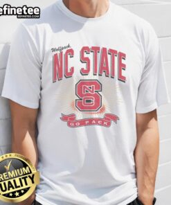 Alt Text: Hot North Carolina State Wolfpack Prime Play T-Shirt featuring team colors and logo, perfect for fans and game day.