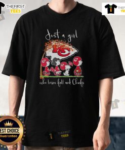 Hot Snoopy and friend in Kansas City Chiefs football t-shirt, perfect for fall and Chiefs fans.