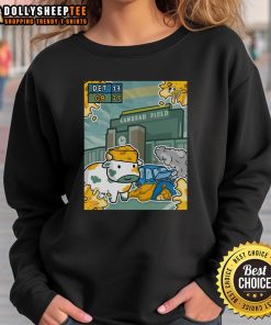 Alt Text: Green Bay Packers sweatshirt featuring bold graphics, perfect for fans celebrating the team's victory over Detroit Lions.