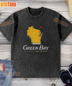 Stylish Green Bay Packers washed t-shirt, perfect for fans, showcasing a vintage look and vibrant team colors.