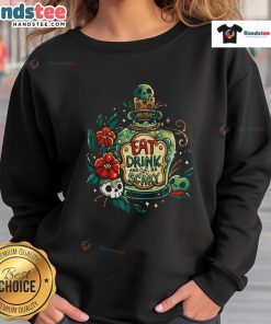 Cozy Nice Eat Drink and Be Very Scary sweatshirt featuring a festive Halloween design for seasonal style.