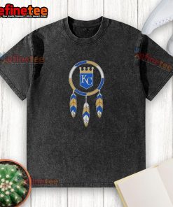 Nice Native American Indians X Kansas City Royals baseball washed t-shirt featuring vibrant team colors and logo.
