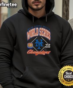 Alt Text: Vintage 1969 New York Mets Baseball World Series Champions hoodie, showcasing team pride and retro style.