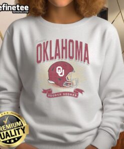 Nice Oklahoma Sooners Prime Play Sweatshirt in crimson, featuring team logo and comfortable fit for fans and athletes.