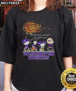 Alt Text: Snoopy and friends in a Washington Huskies autumn tee, celebrating the most wonderful time of the year.