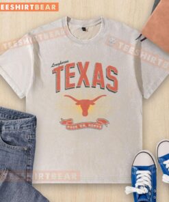 Nice Texas Longhorns Prime Play Washed T-Shirt in burnt orange, featuring team logo and comfortable, casual style.