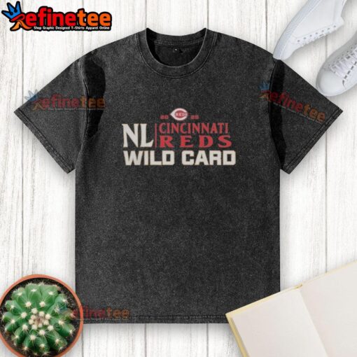 Official Cincinnati Reds 2025 National League Wild Card Baseball washed t-shirt featuring team logo and vintage style.