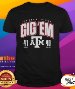Official Texas A&M Aggies vs Notre Dame Fighting Irish 2025 score t-shirt featuring team logos and game details.