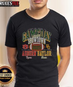 Original Baylor Bears vs Auburn Tigers 2025 Gameday Showdown football T-shirt featuring team logos and vibrant colors.