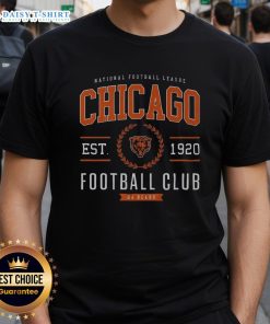Alt Text: Original Chicago Bears Football Club T-Shirt featuring team logo and colors, perfect for fans and collectors.