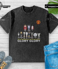 Original Manchester United Glory Glory Trophy washed t-shirt in red, featuring iconic club logo and vintage design.