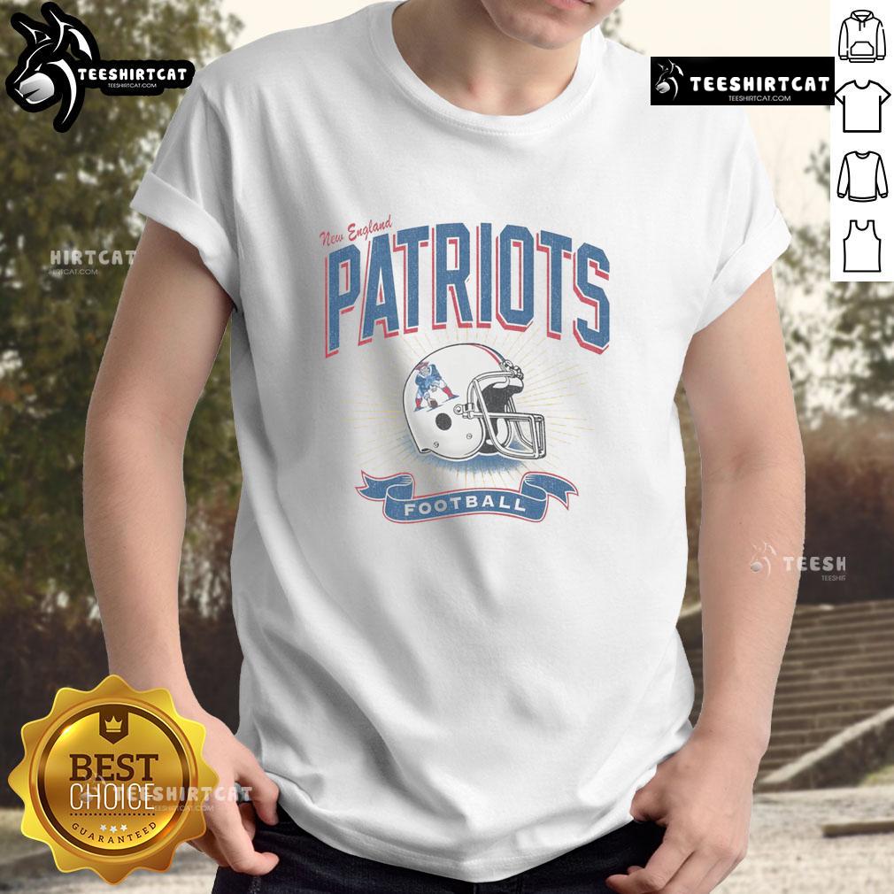Original New England Patriots Historic Prime Play T Shirt Alt Text: Original New England Patriots Historic Prime Play T-Shirt featuring team logo and vintage design for fans.