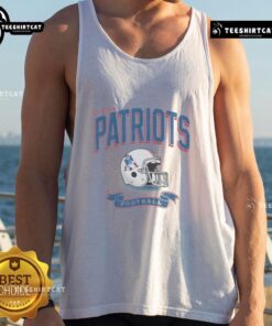 Original New England Patriots historic prime play tank top showcasing team pride and vintage design.