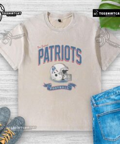 Original New England Patriots Historic Prime Play Washed T-Shirt featuring classic team logo and vintage style design.