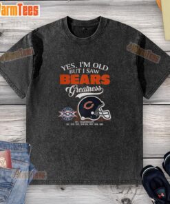 Alt Text: Vintage Chicago Bears Super Bowl helmet t-shirt with skyline design celebrating football greatness for fans.